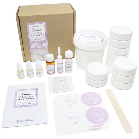 All-inclusive kit to make anti-aging facial cream