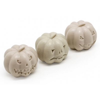 Calabazas Halloween, molde para velas 3 calabazas compinches