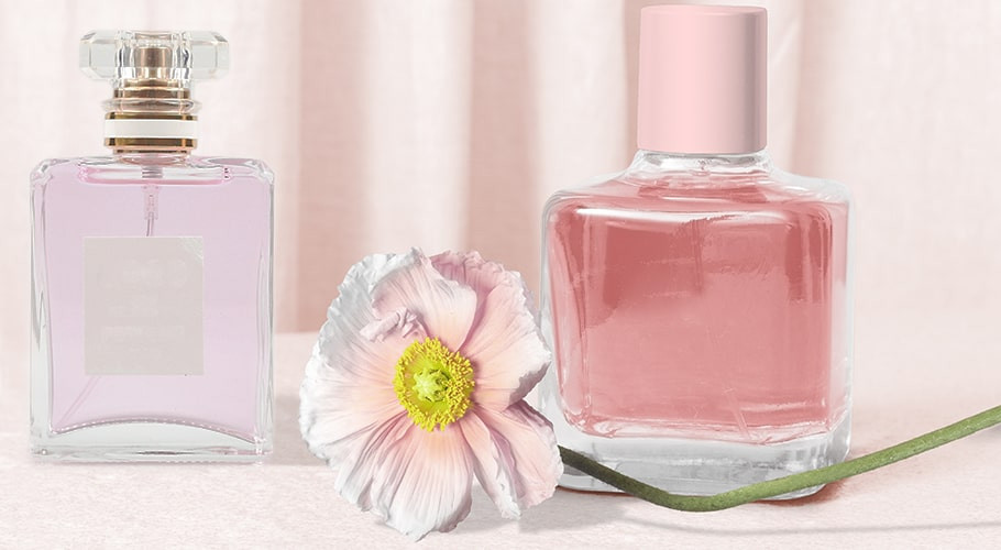 Essences of feminine perfume