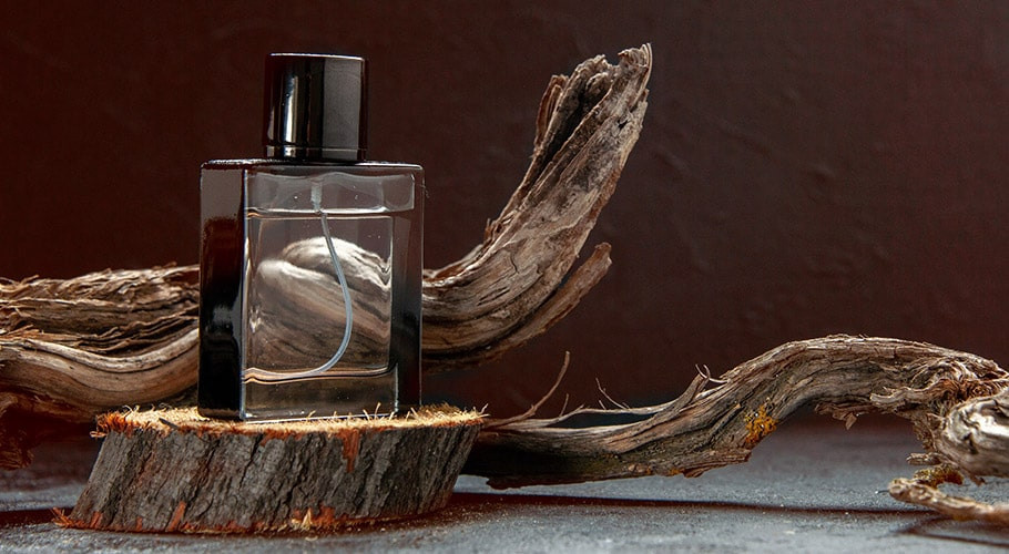 Concentrated essences to make equivalent perfumes of Man