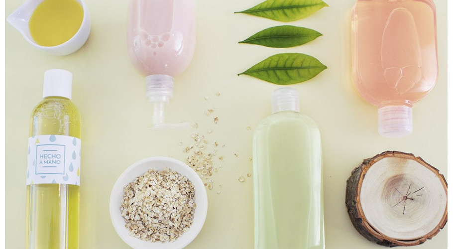 Containers for liquid soap and shampoo