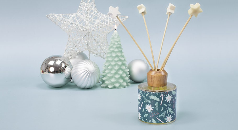 Christmas fragrances to make air fresheners